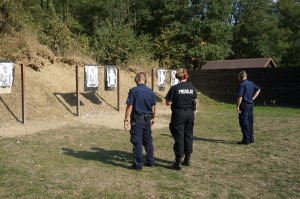 Trening strzelecki będzińskich policjantów